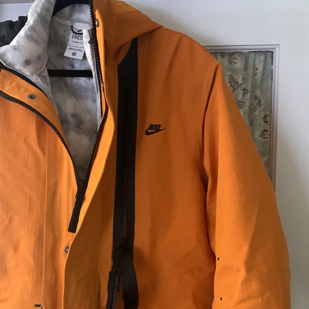 Men’s Nike tech pack jacket - Picture 15 of 16